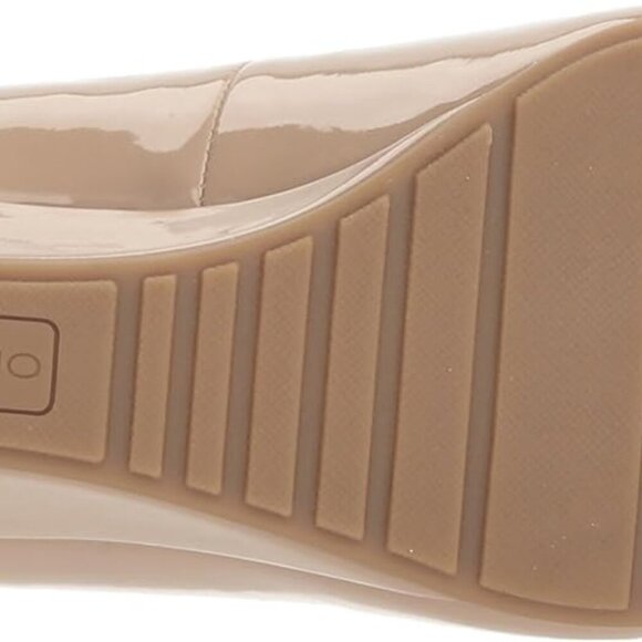 Women's Patent Leather Pump 10 Slip-On Peep-Toe Wedge Heel Comfortable - Picture 4 of 8